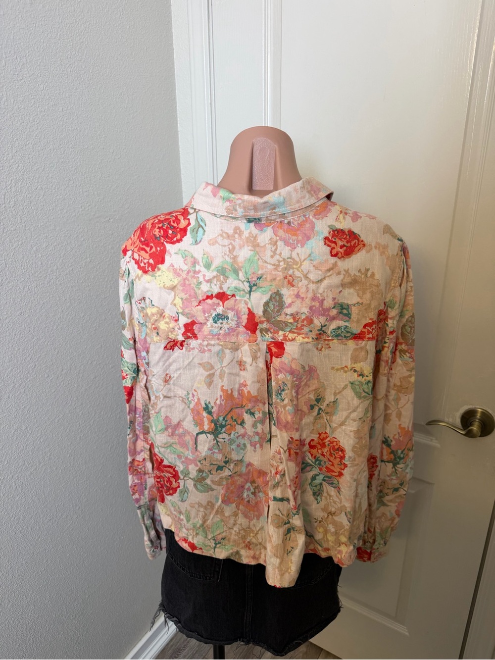 Tribal Cream Floral Button-Down Shirt with Red Accents - Picture 3 of 5